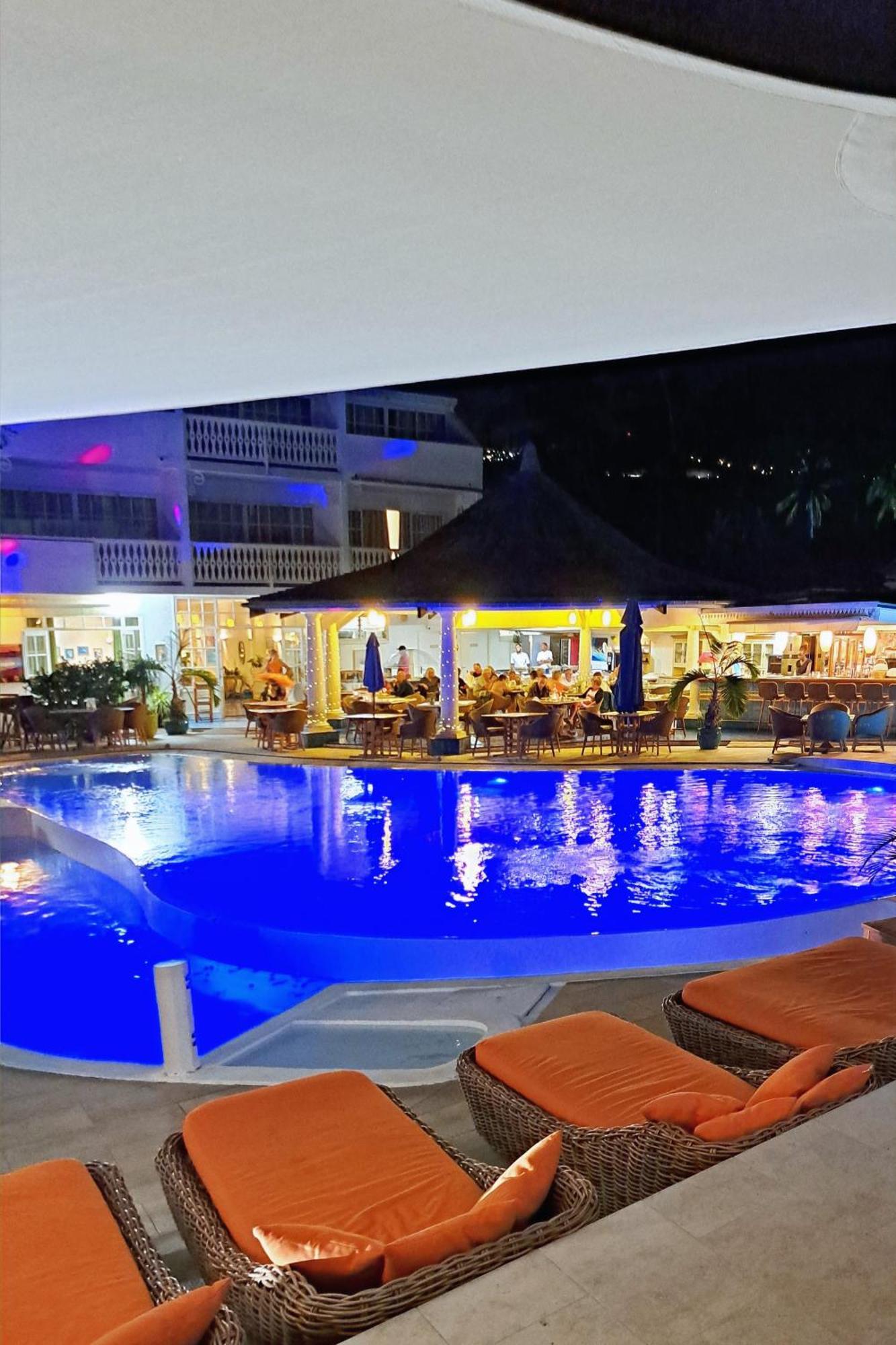 Le Nautile Beachfront Saint-Gilles-les-Bains Exterior foto